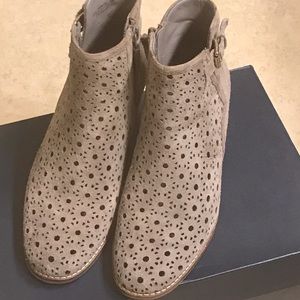 Cole Haan booties - like NEW